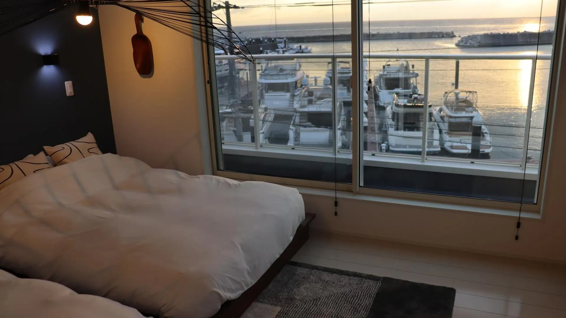 Ashina Bayside Villa Yokosuka 0*,  Japan