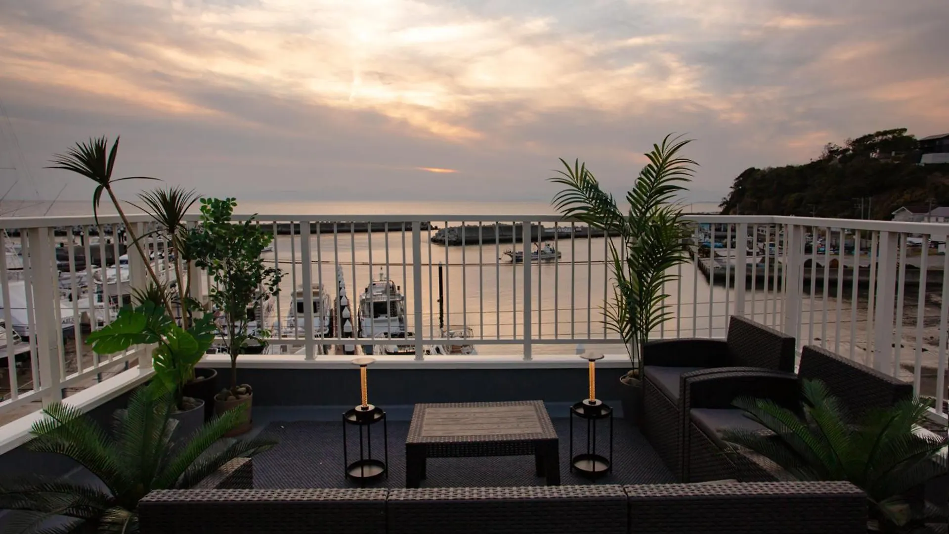 Ashina Bayside Villa Yokosuka Holiday home